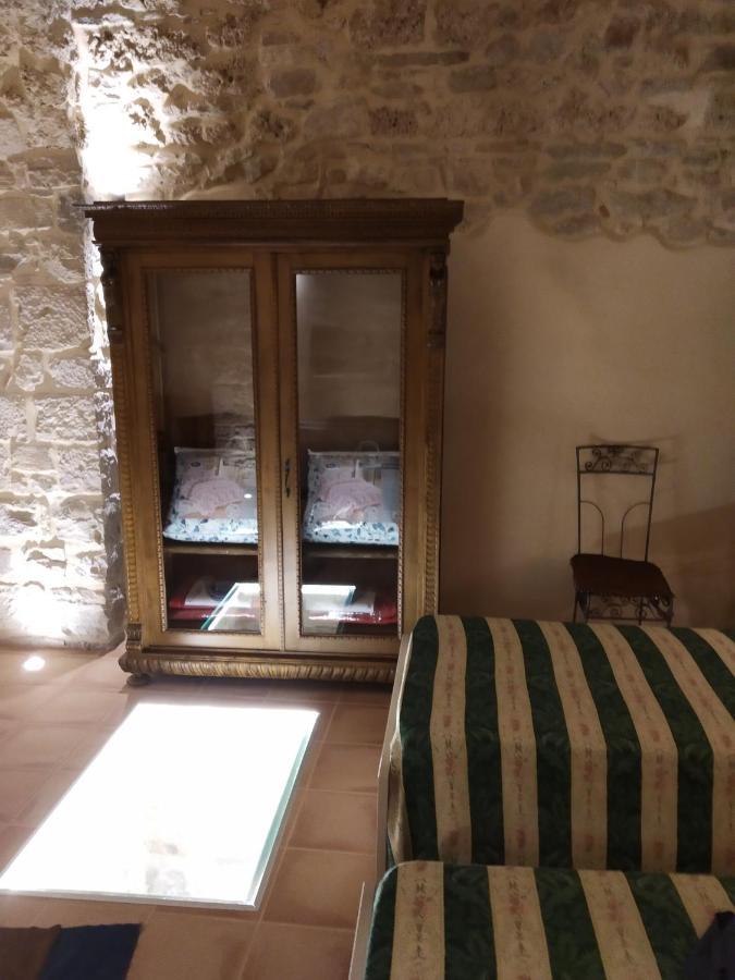 Ca' Del Tartufaio Villa Castelmauro ภายนอก รูปภาพ